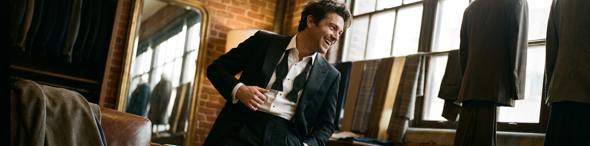 Dallas Tuxedo Rental: Showroom Appointment & Fit Guarantee